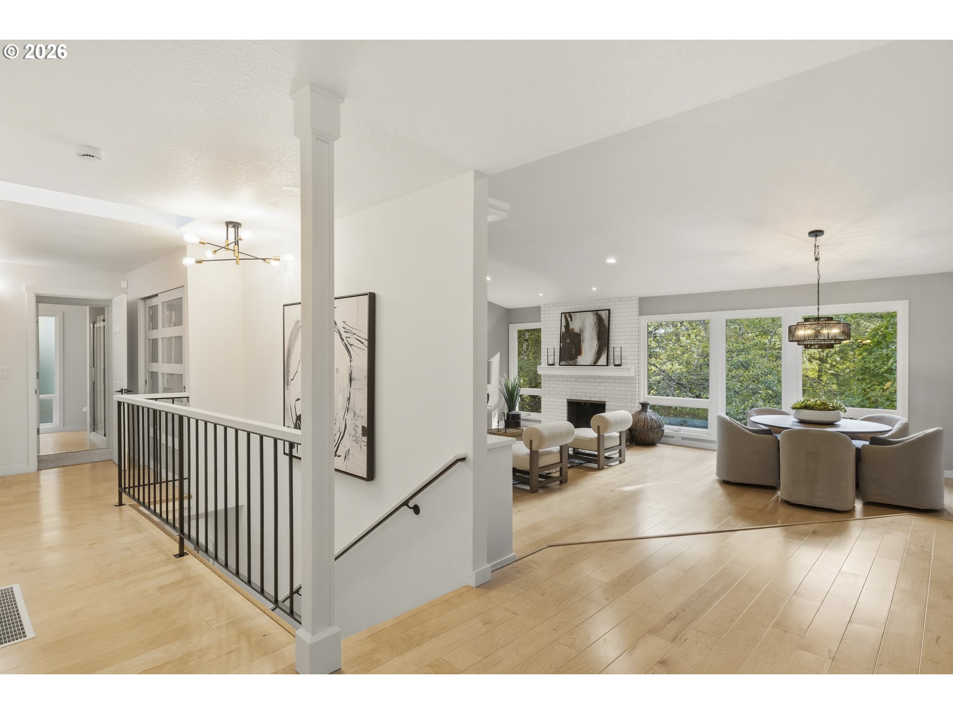 12 DA VINCI ST