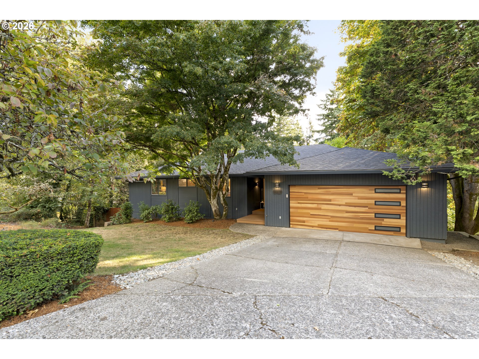 12 DA VINCI ST