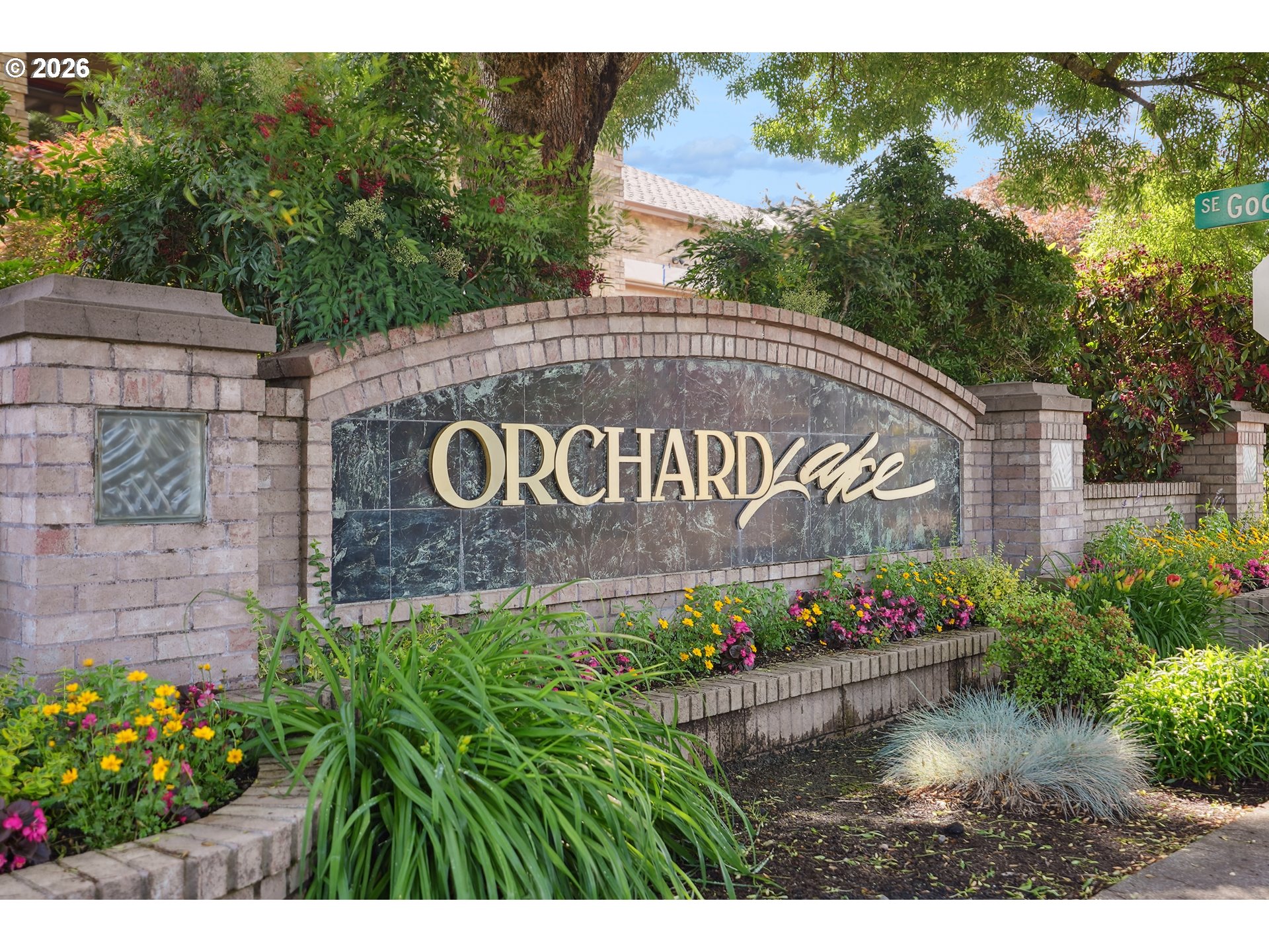 16117 SE GOOSEHOLLOW DR