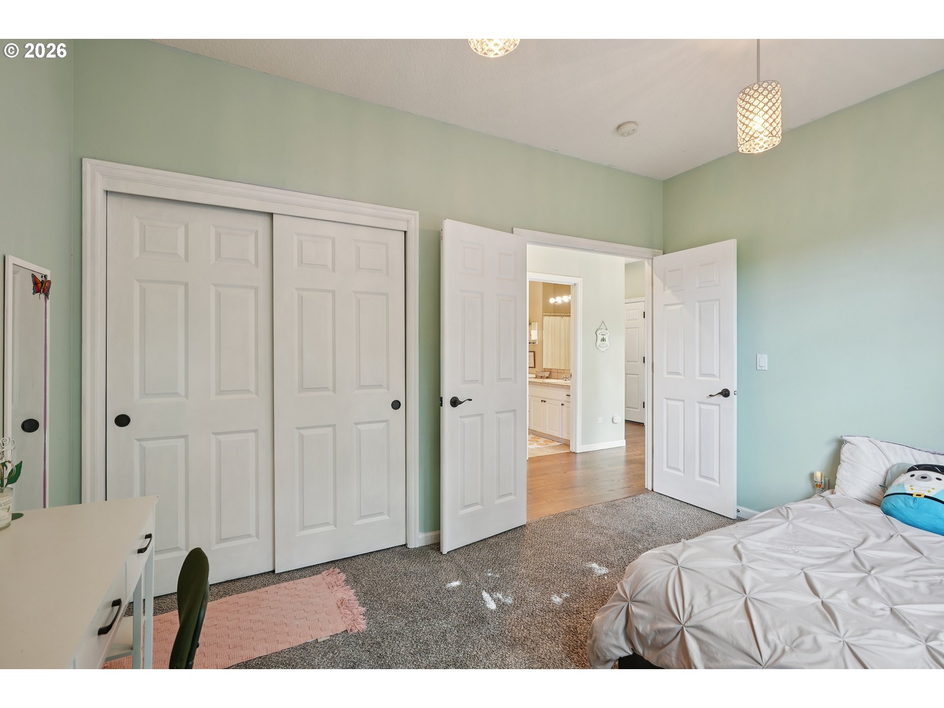 16117 SE GOOSEHOLLOW DR