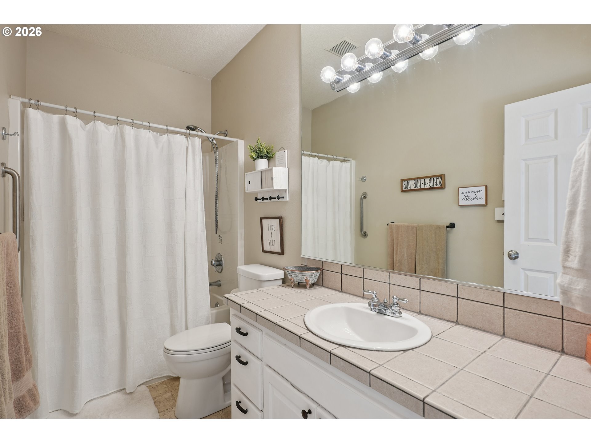 16117 SE GOOSEHOLLOW DR