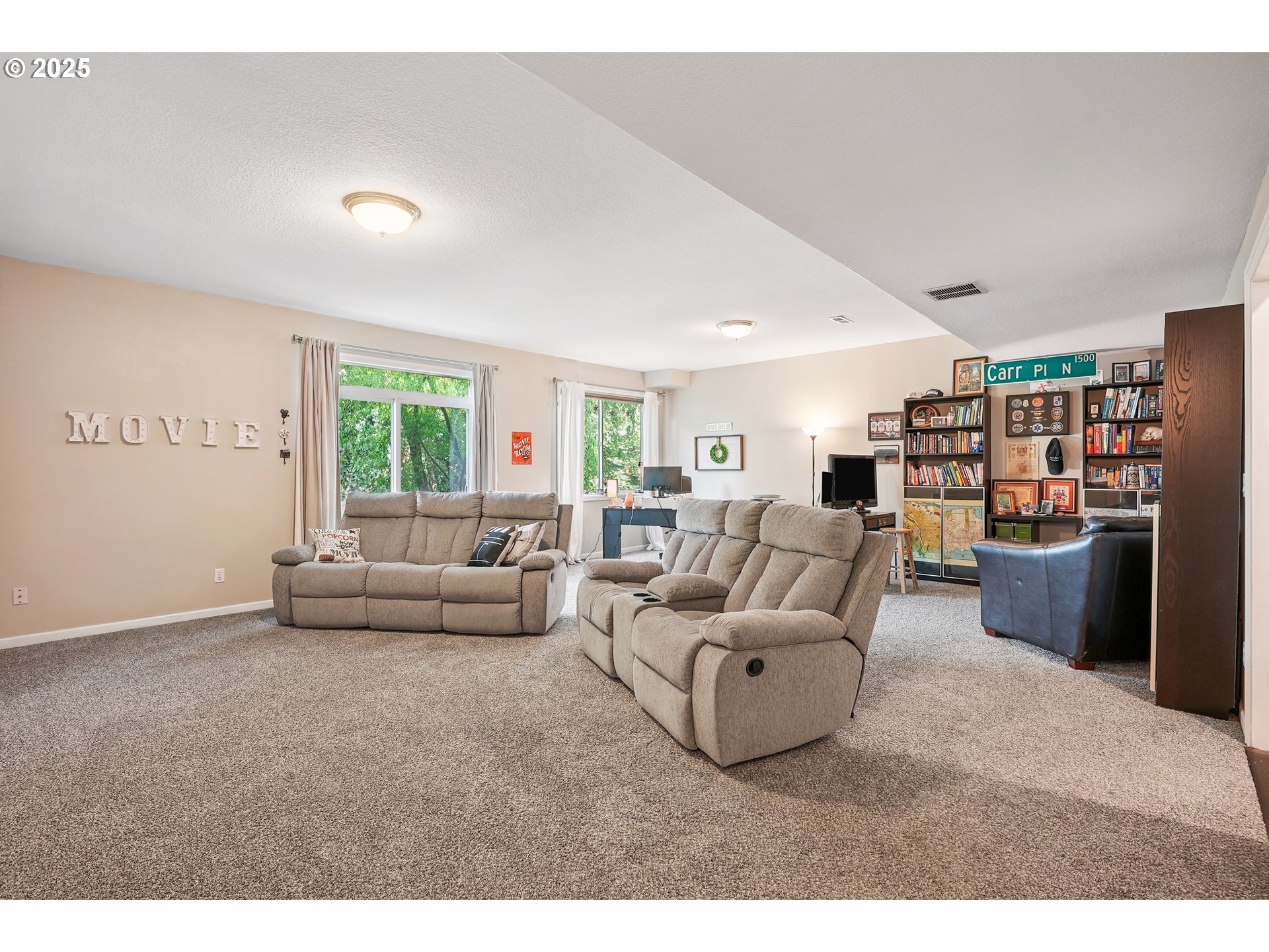 16117 SE GOOSEHOLLOW DR