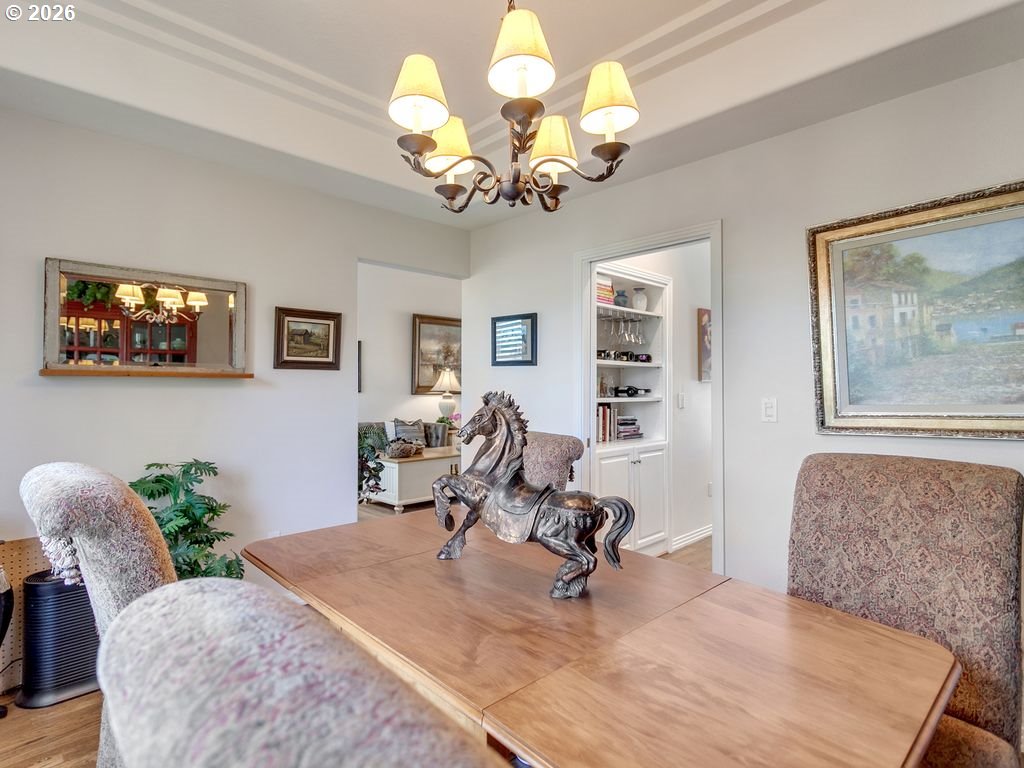 3011 CLUB HOUSE CT