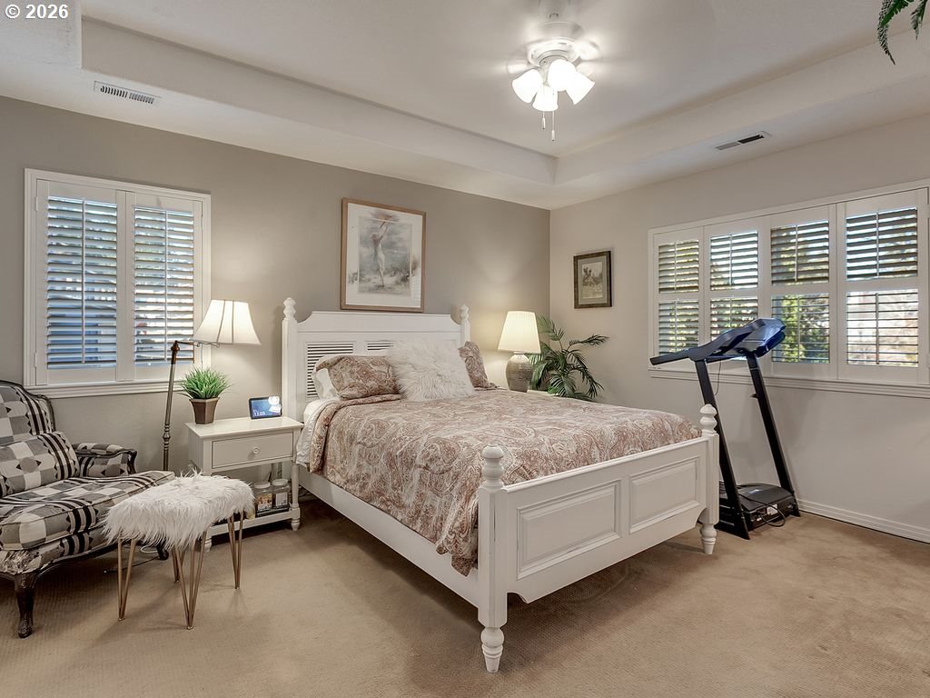 3011 CLUB HOUSE CT