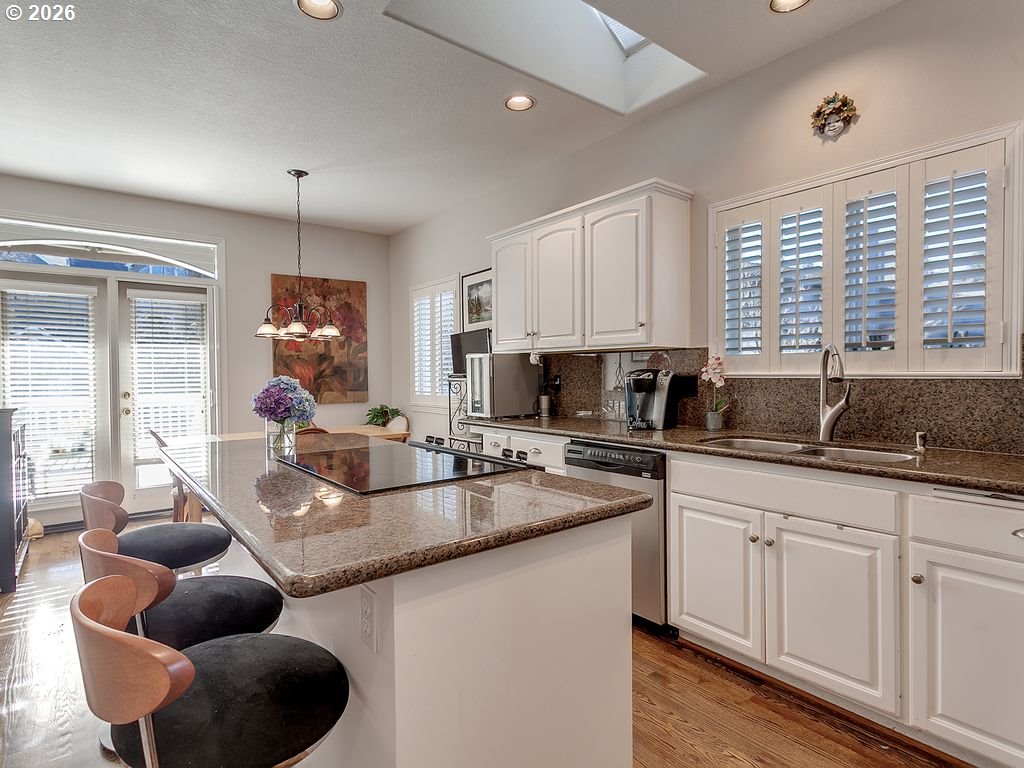 3011 CLUB HOUSE CT