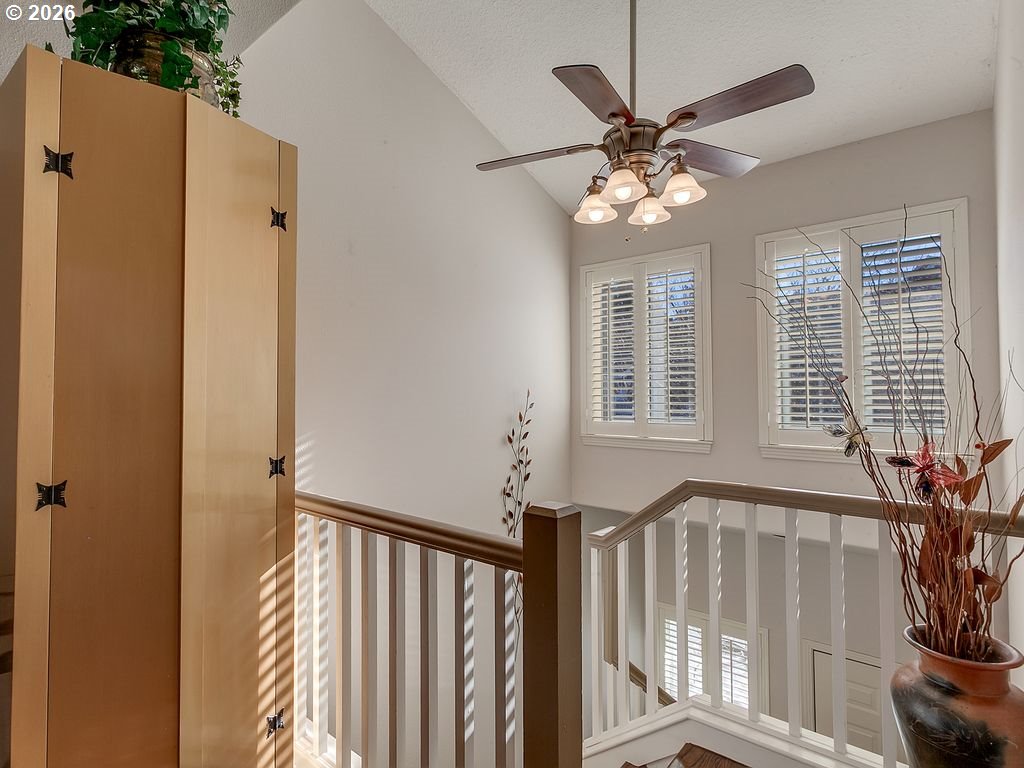 3011 CLUB HOUSE CT