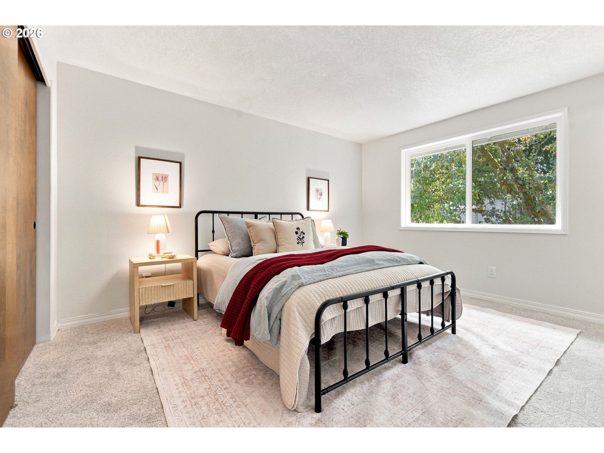 1120 DOUGLAS DR