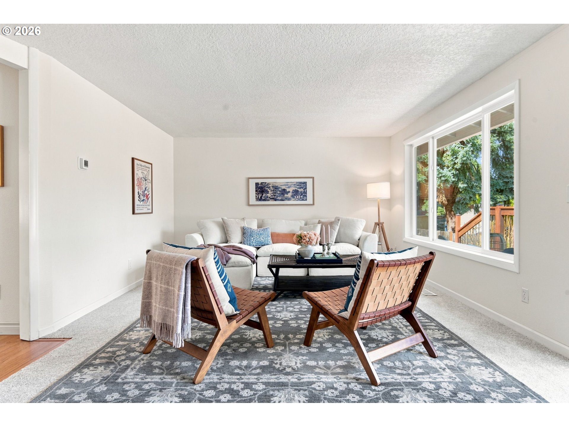 1120 DOUGLAS DR