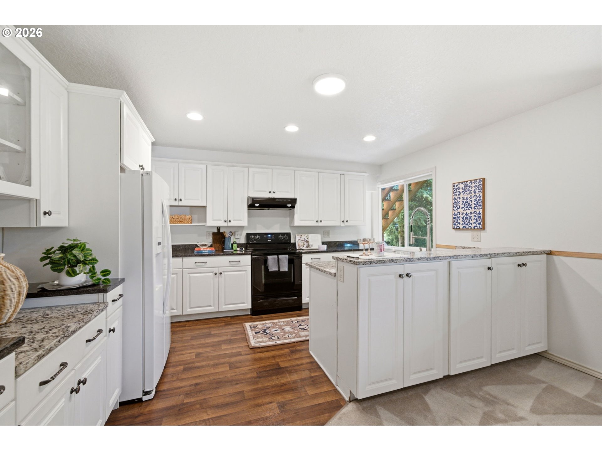 1804 HALL CT