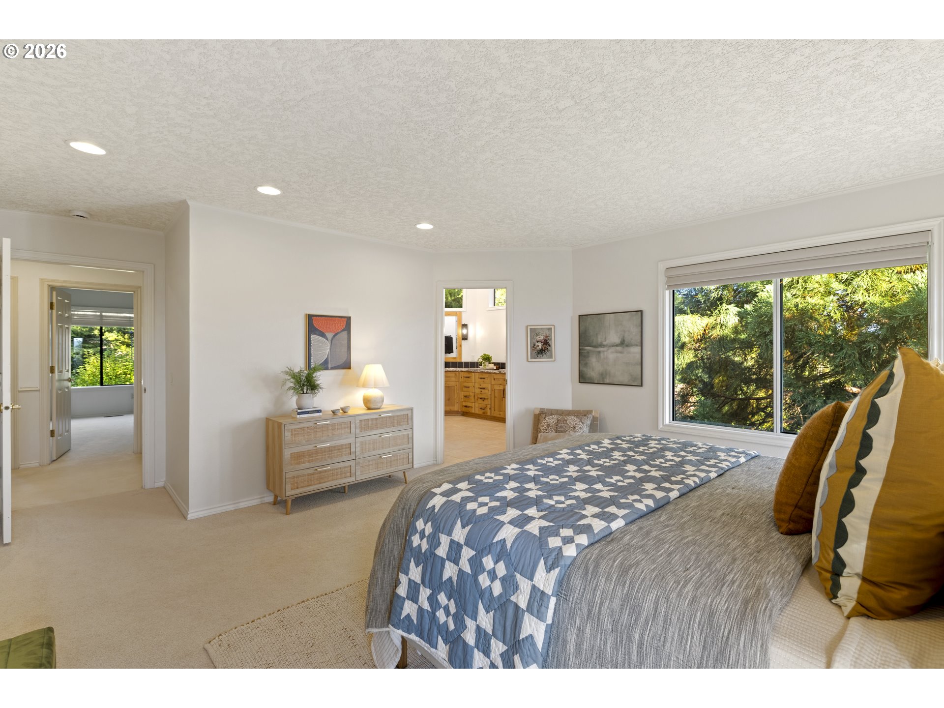 1804 HALL CT