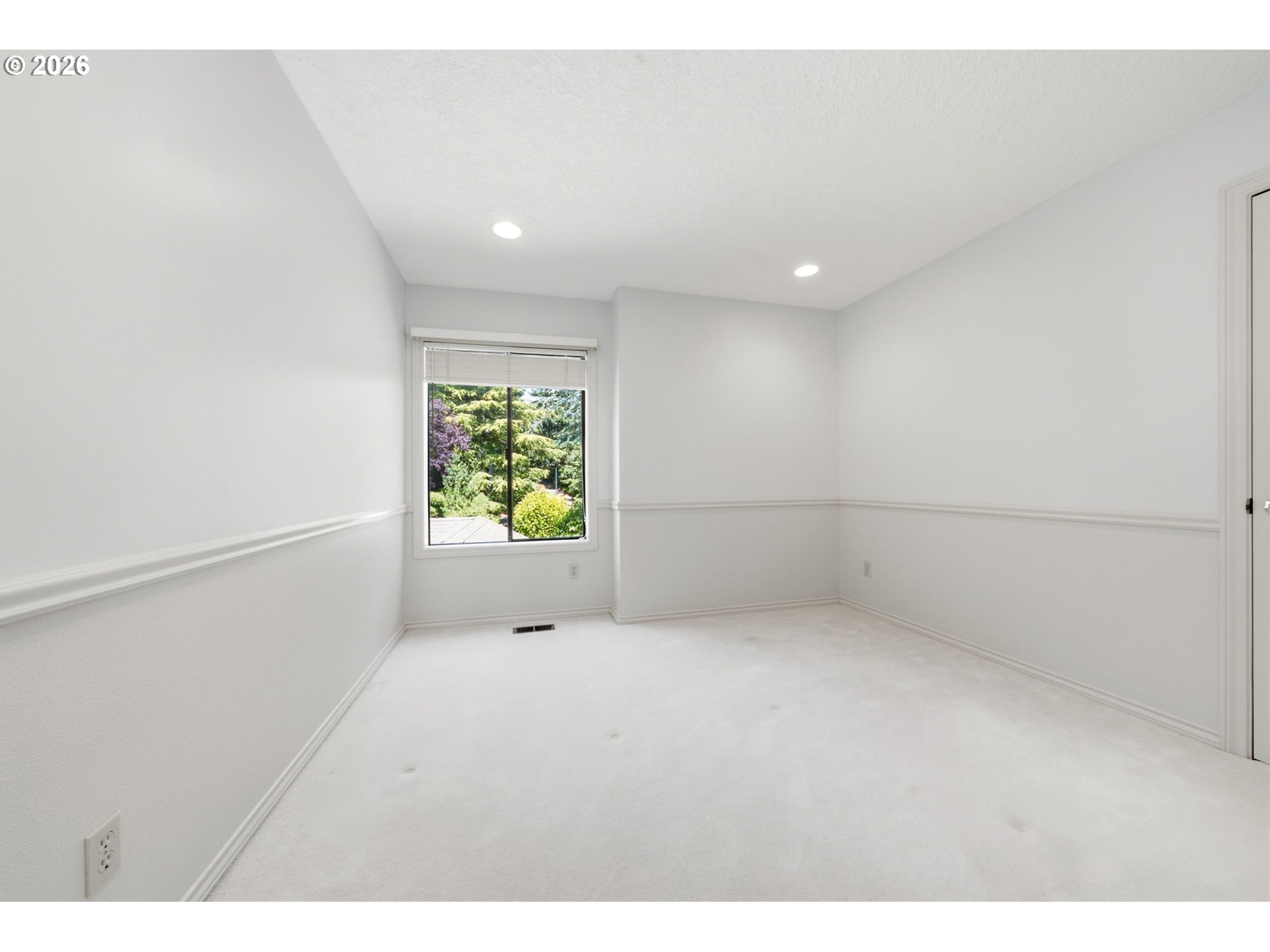 1804 HALL CT