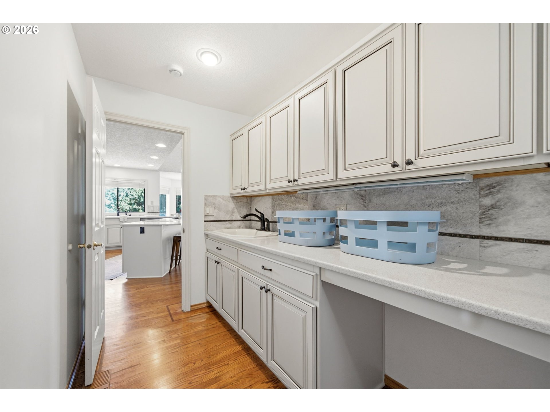 1804 HALL CT