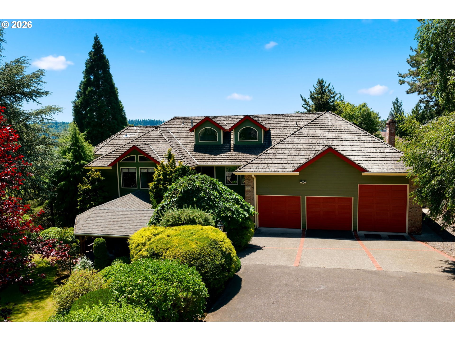 1804 HALL CT