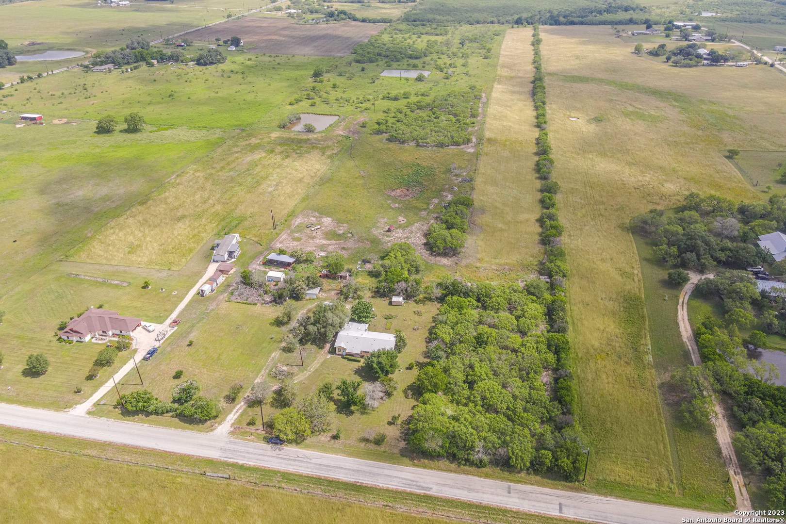 320 N Graytown Rd