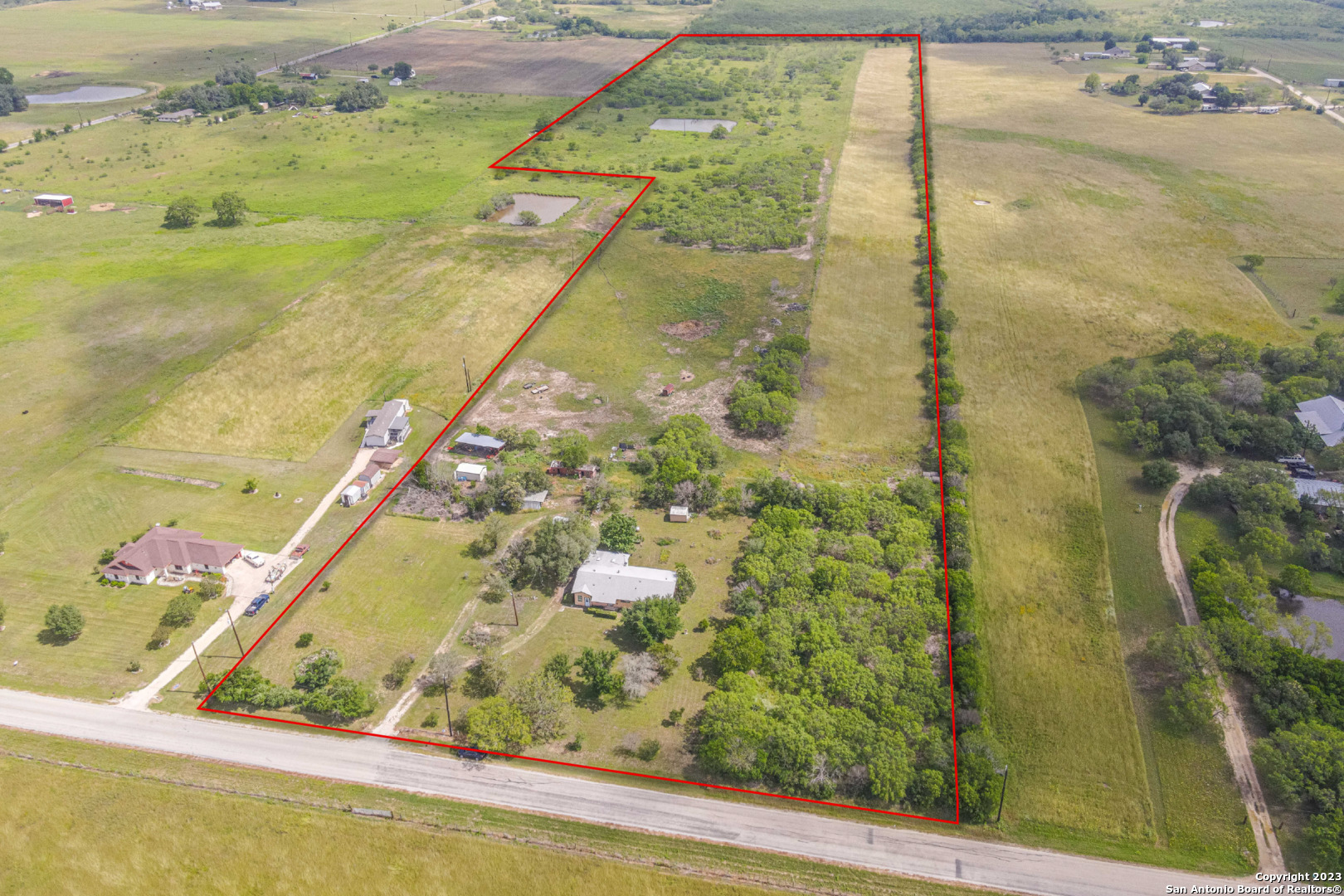 320 N Graytown Rd