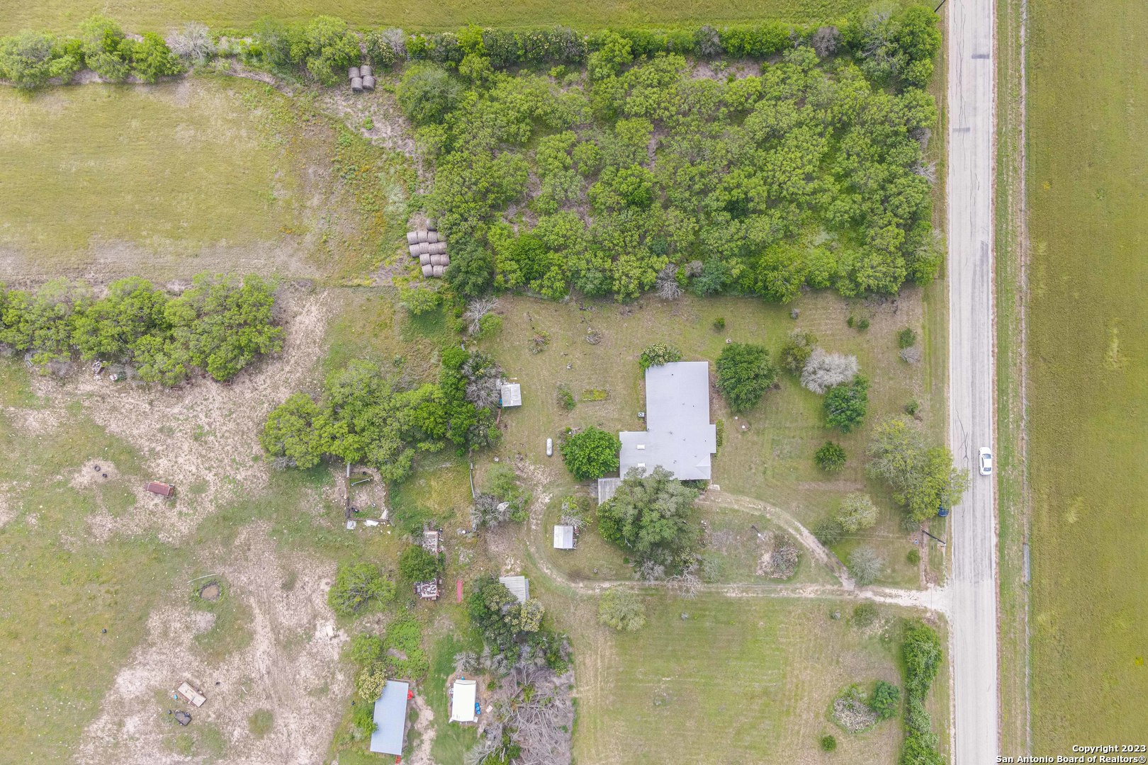 320 N Graytown Rd