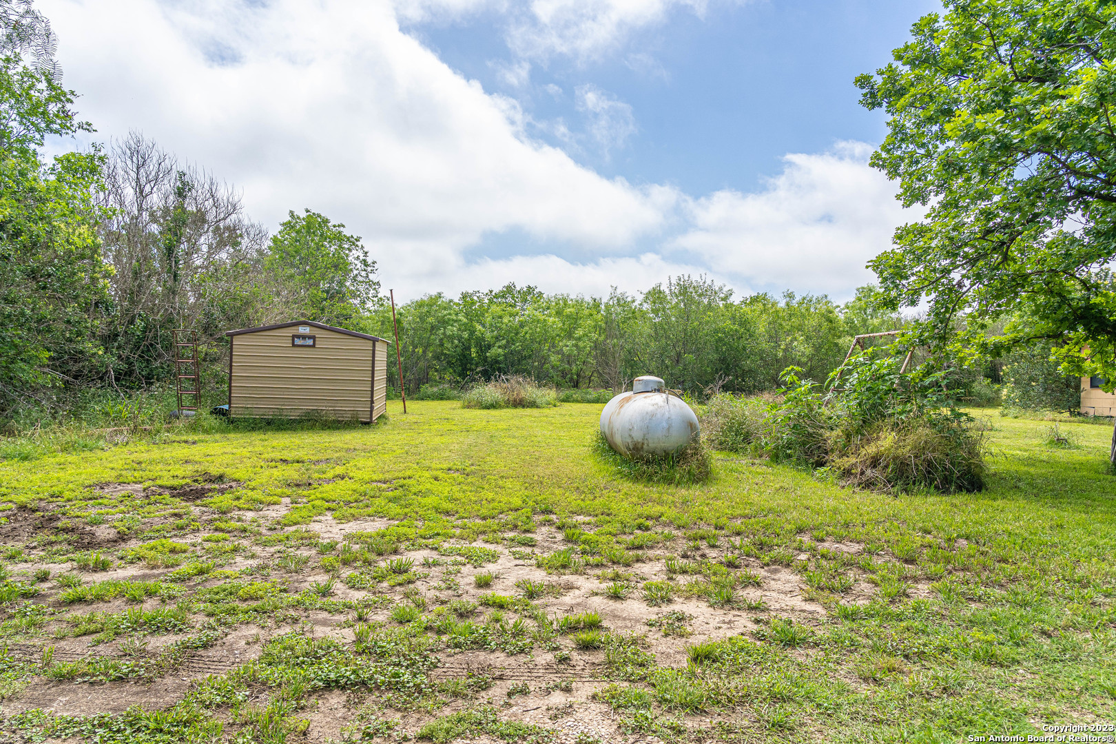 320 N Graytown Rd