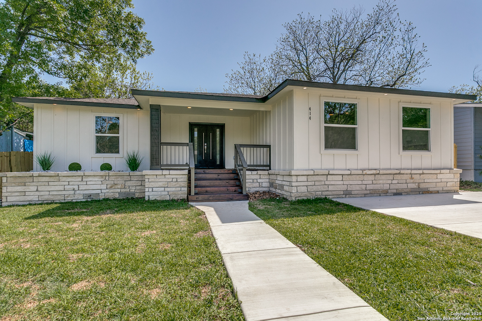 414 Devonshire