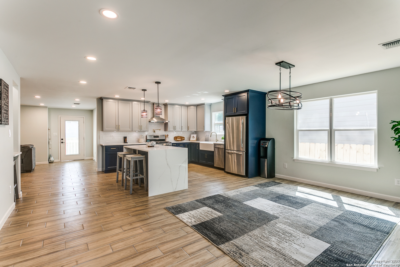 414 Devonshire