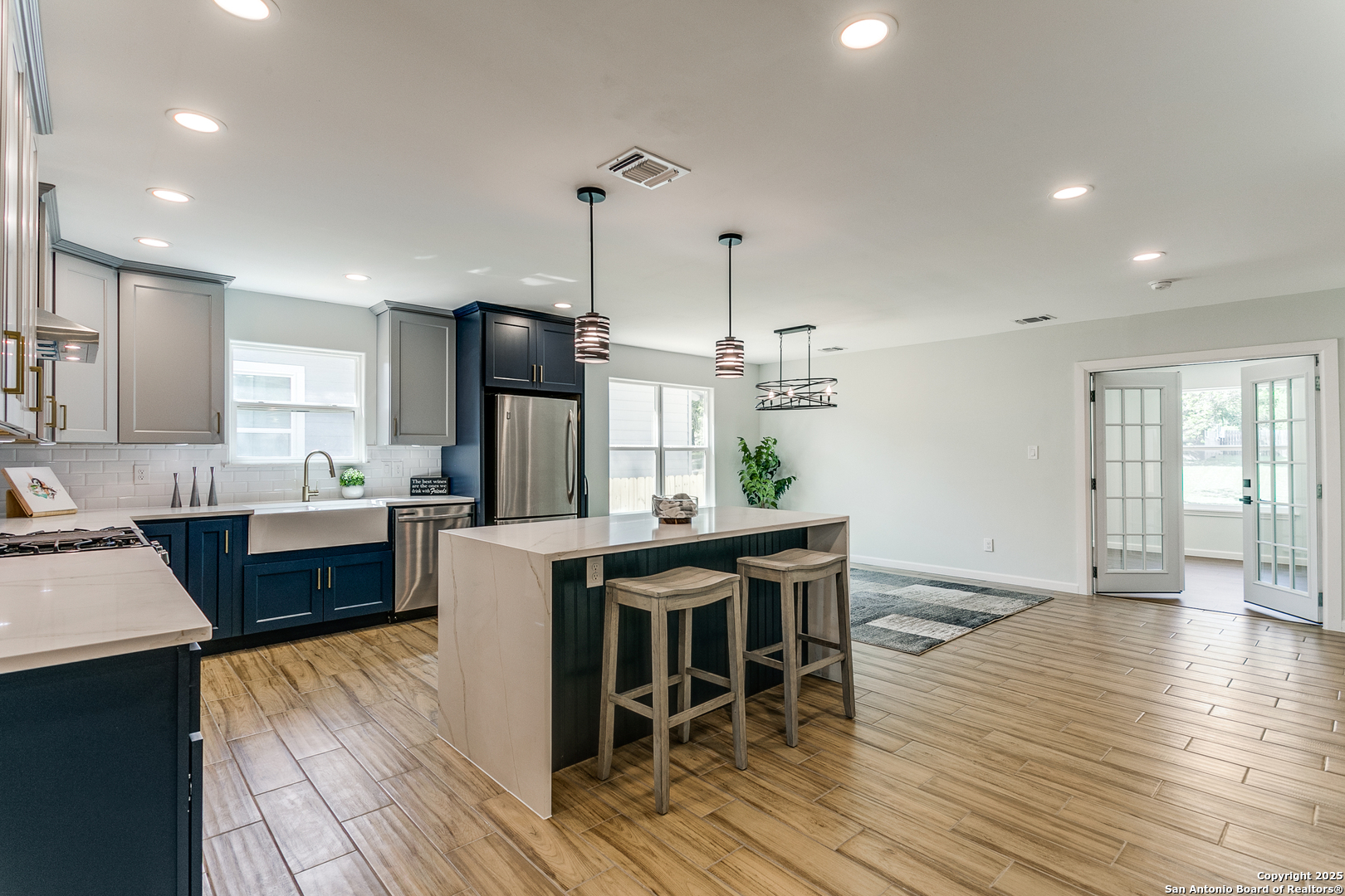 414 Devonshire