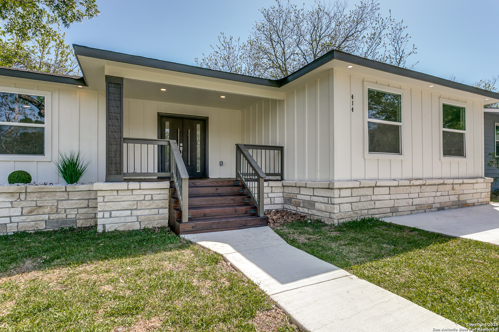 414 Devonshire