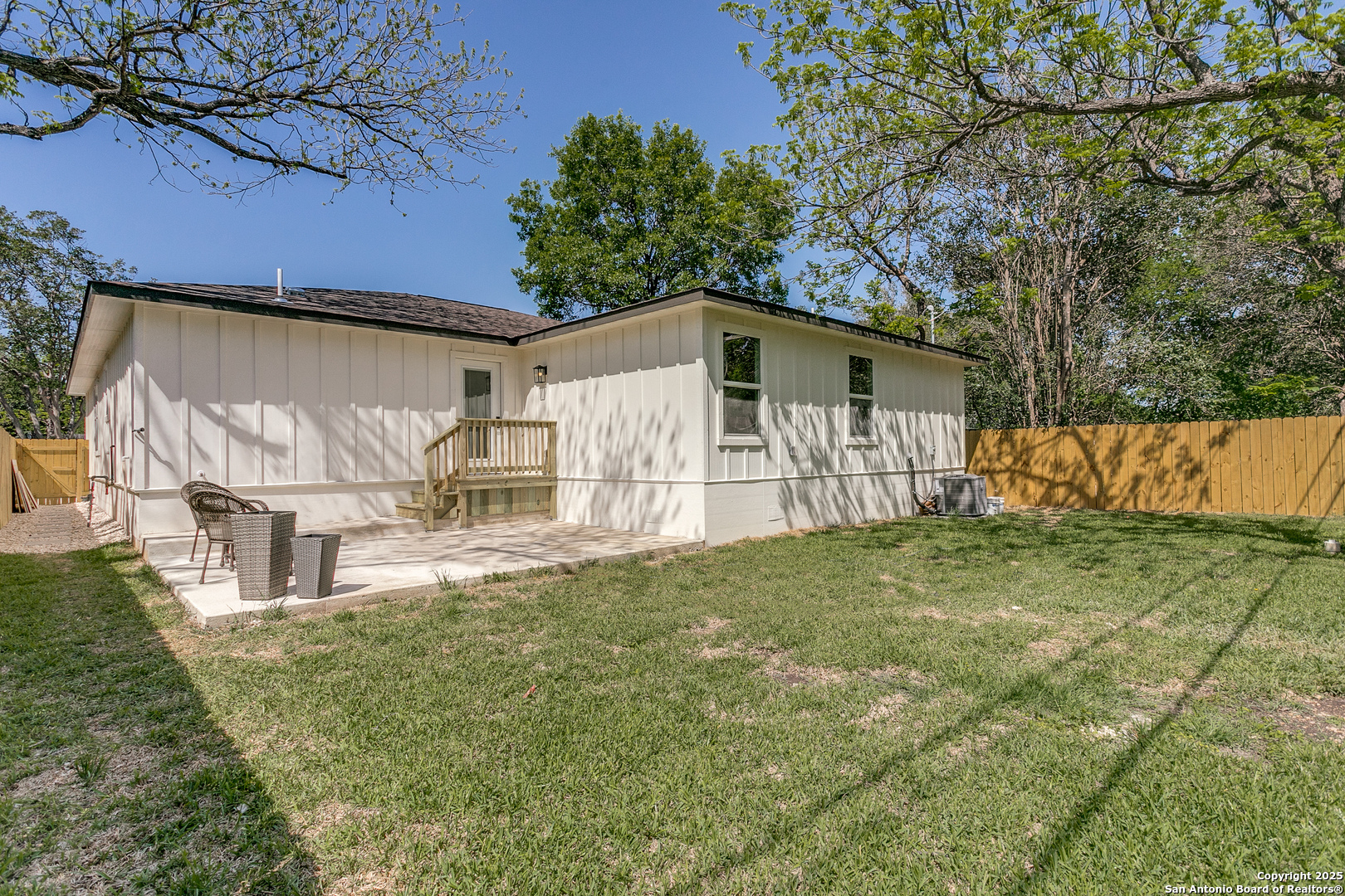 414 Devonshire