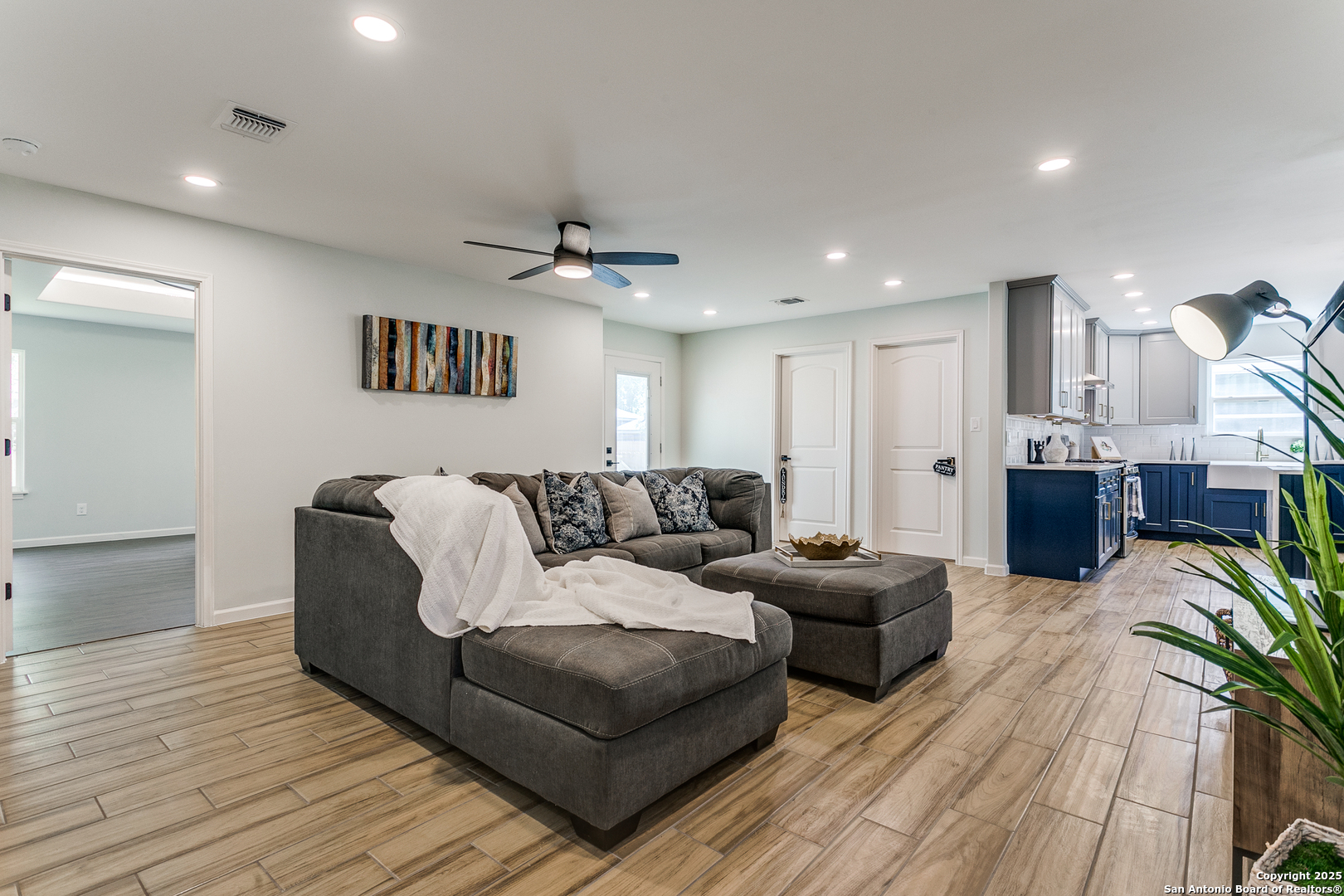 414 Devonshire