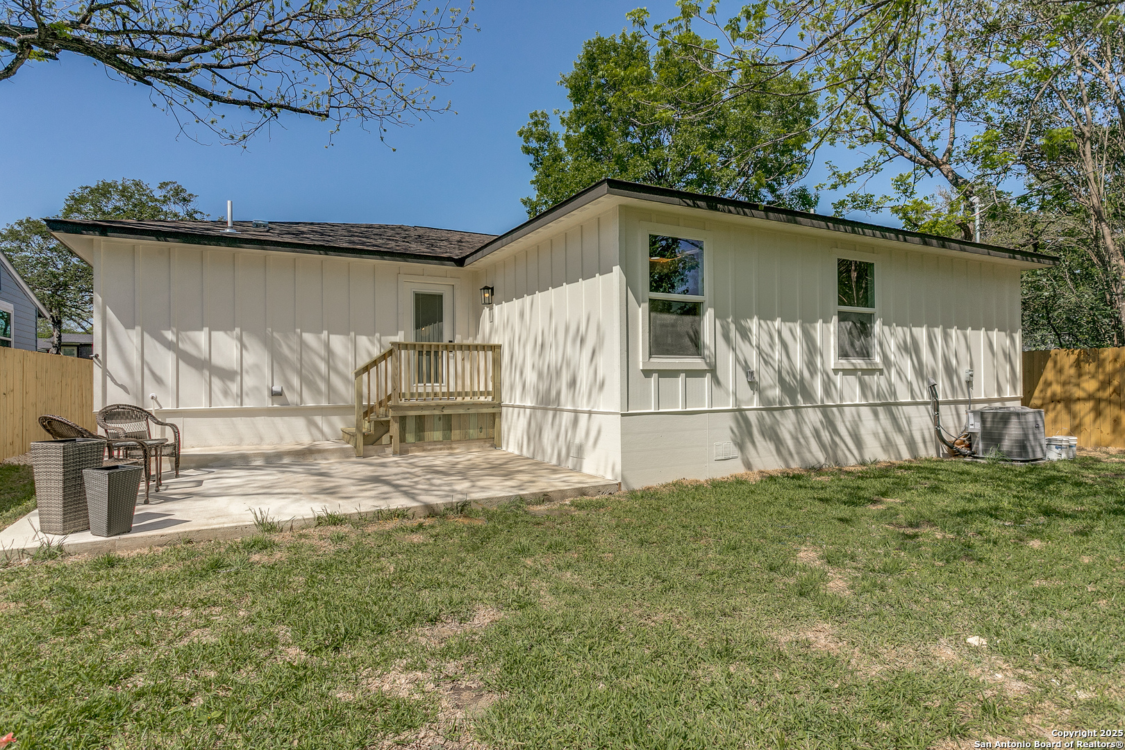 414 Devonshire