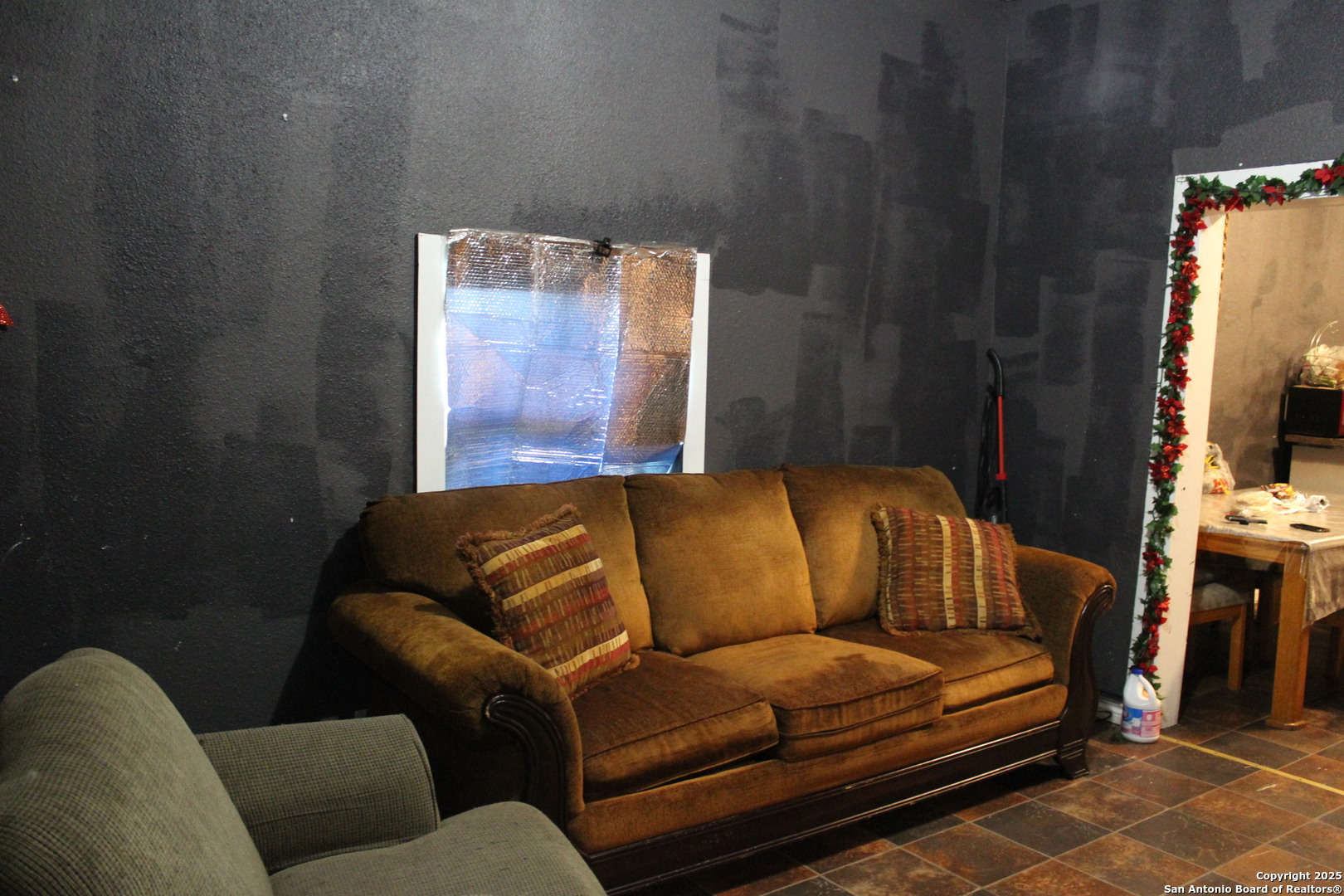 203 Forrest Ave