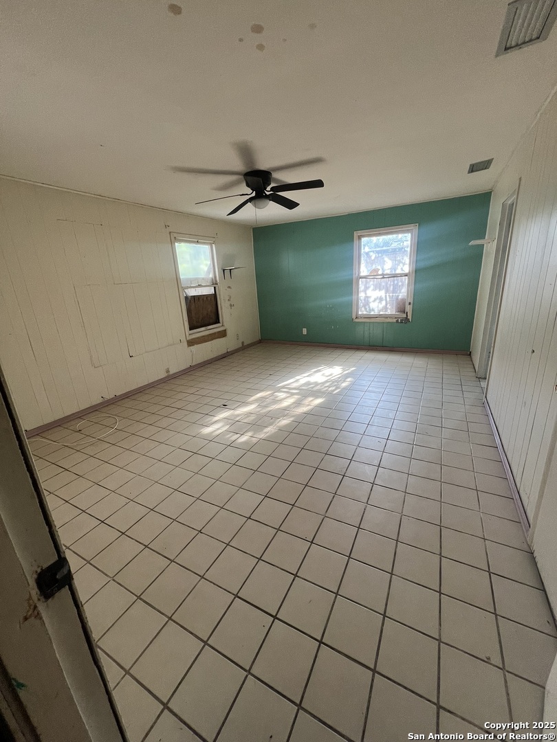 3702 Southport