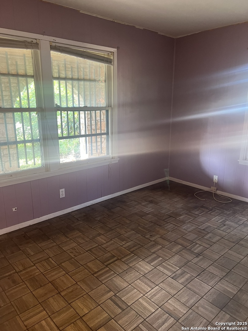 3702 Southport