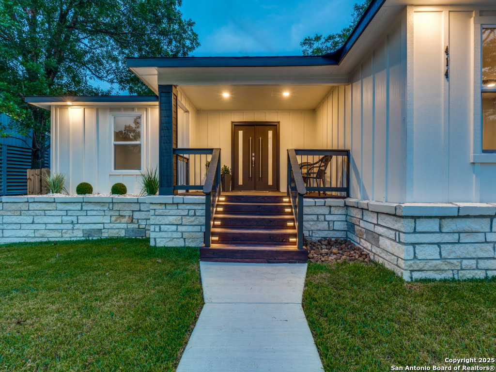 414 Devonshire