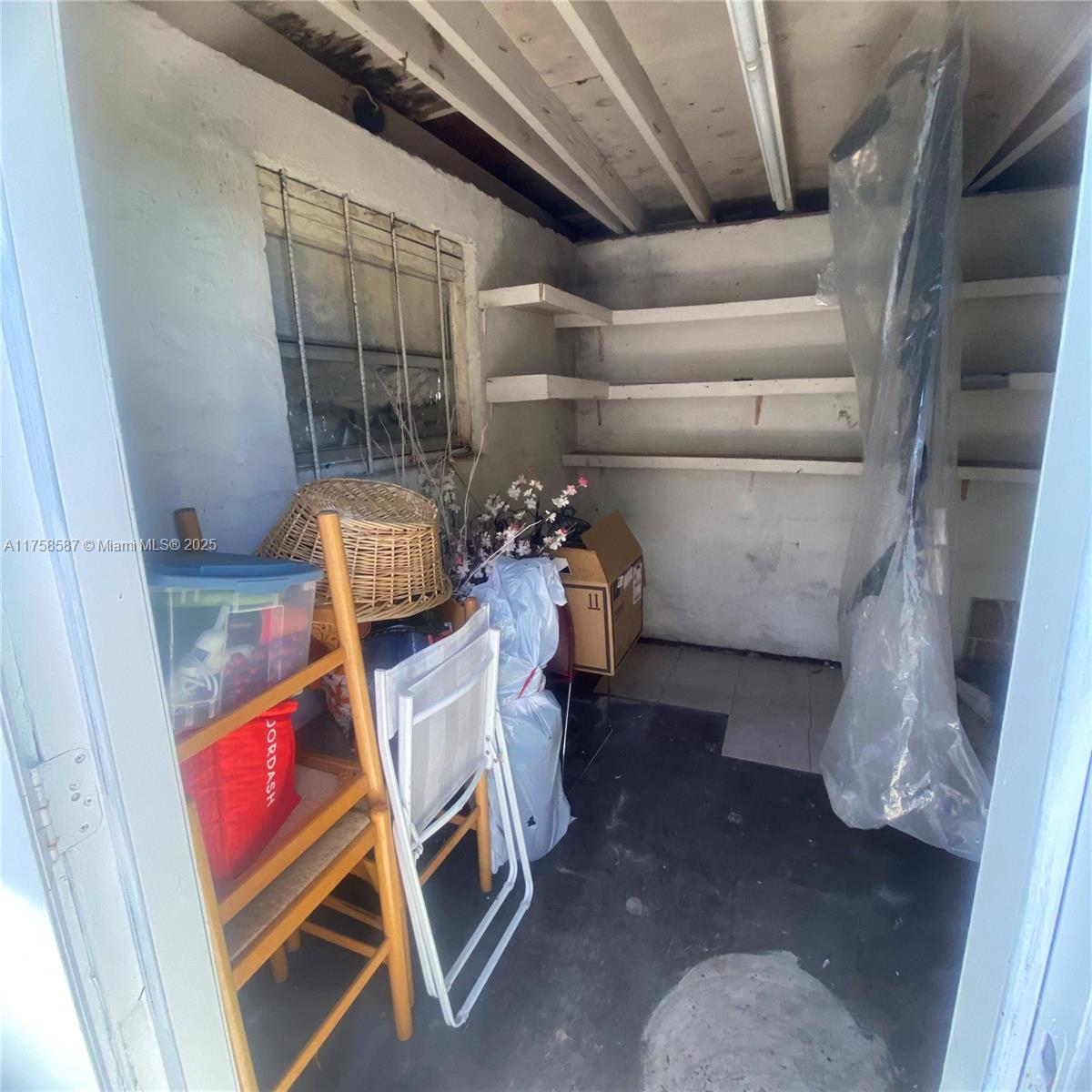 7435 SW 34th Ter