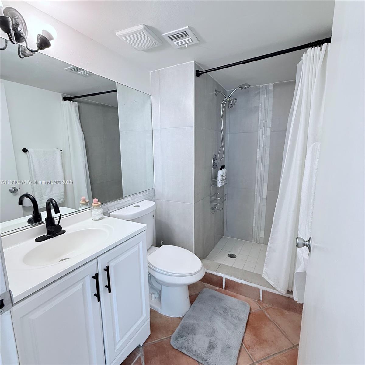 5880 Collins Ave # 303