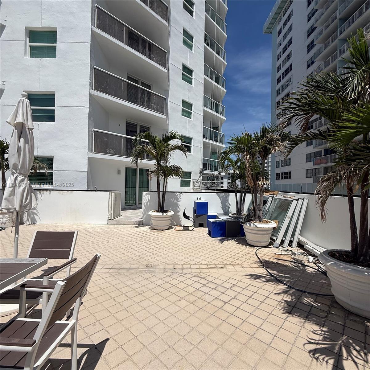 5880 Collins Ave # 303