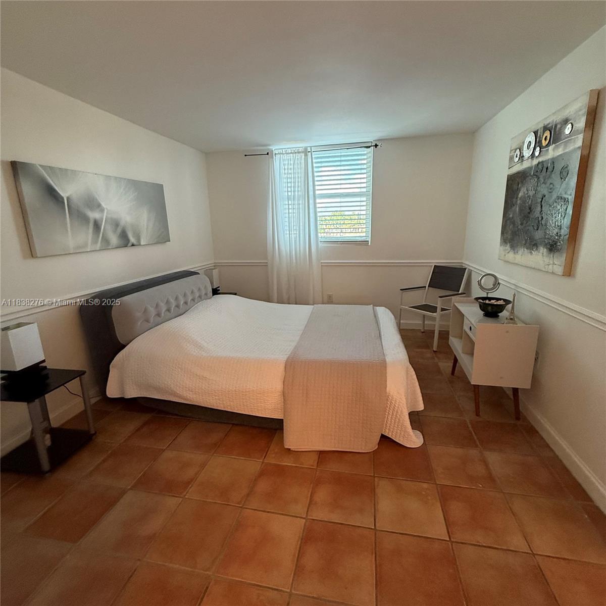 5880 Collins Ave # 303