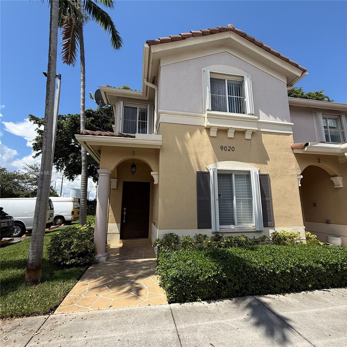 9020 W Flagler St # 1