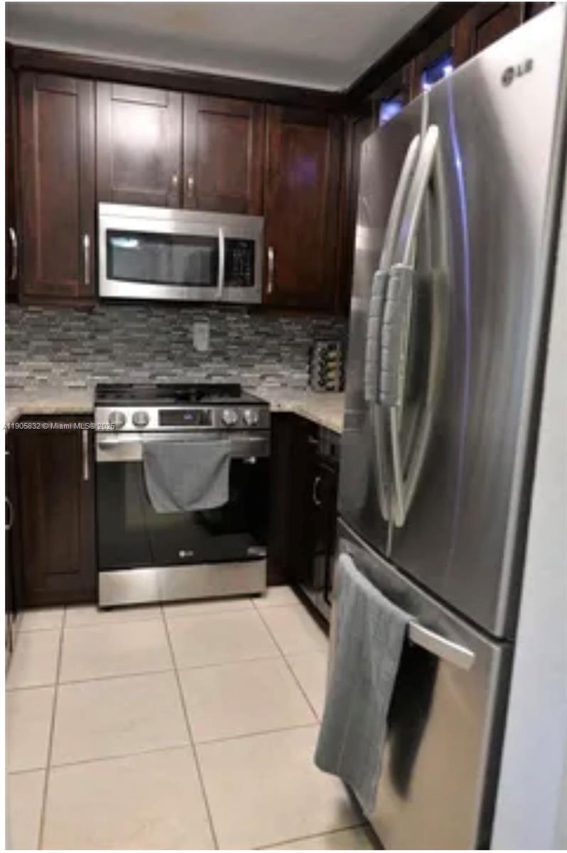 10900 SW 104th St # 314