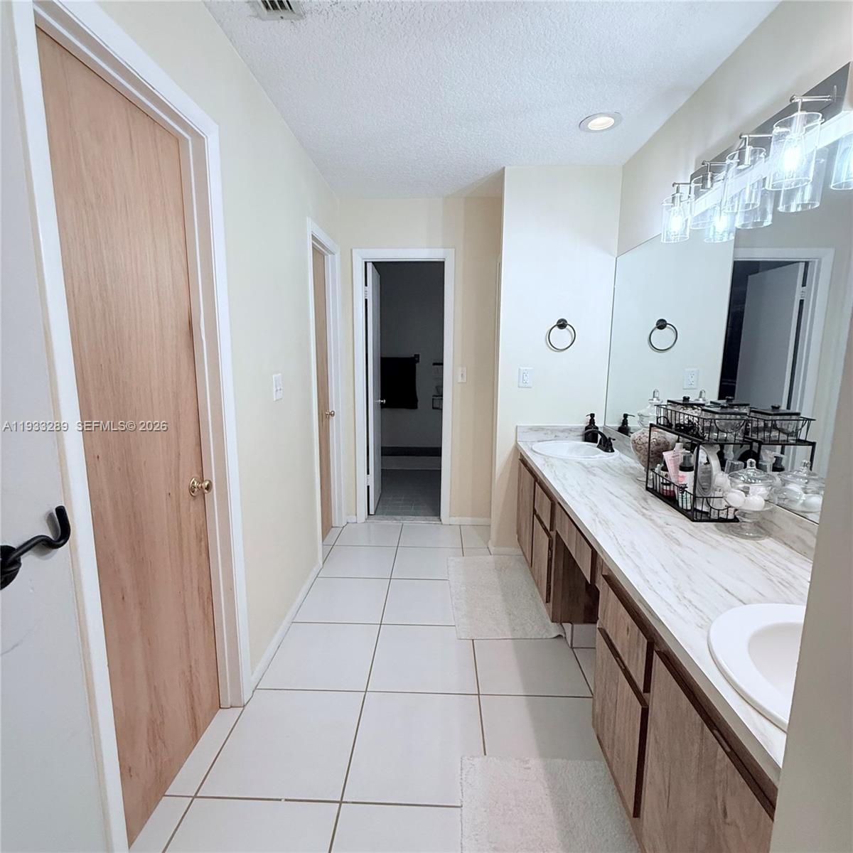 4341 Coral Springs Dr Unit: 1G