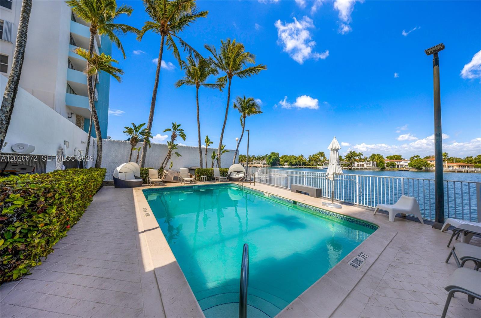 5880 Collins Ave # 1007
