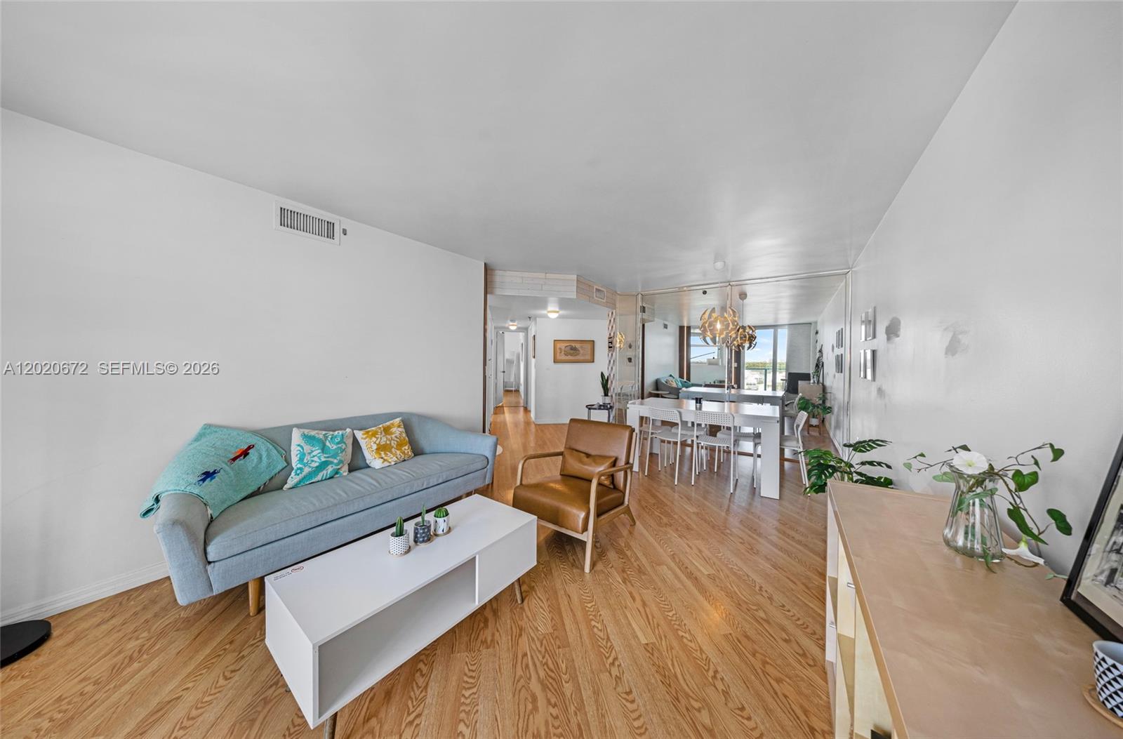 5880 Collins Ave # 1007