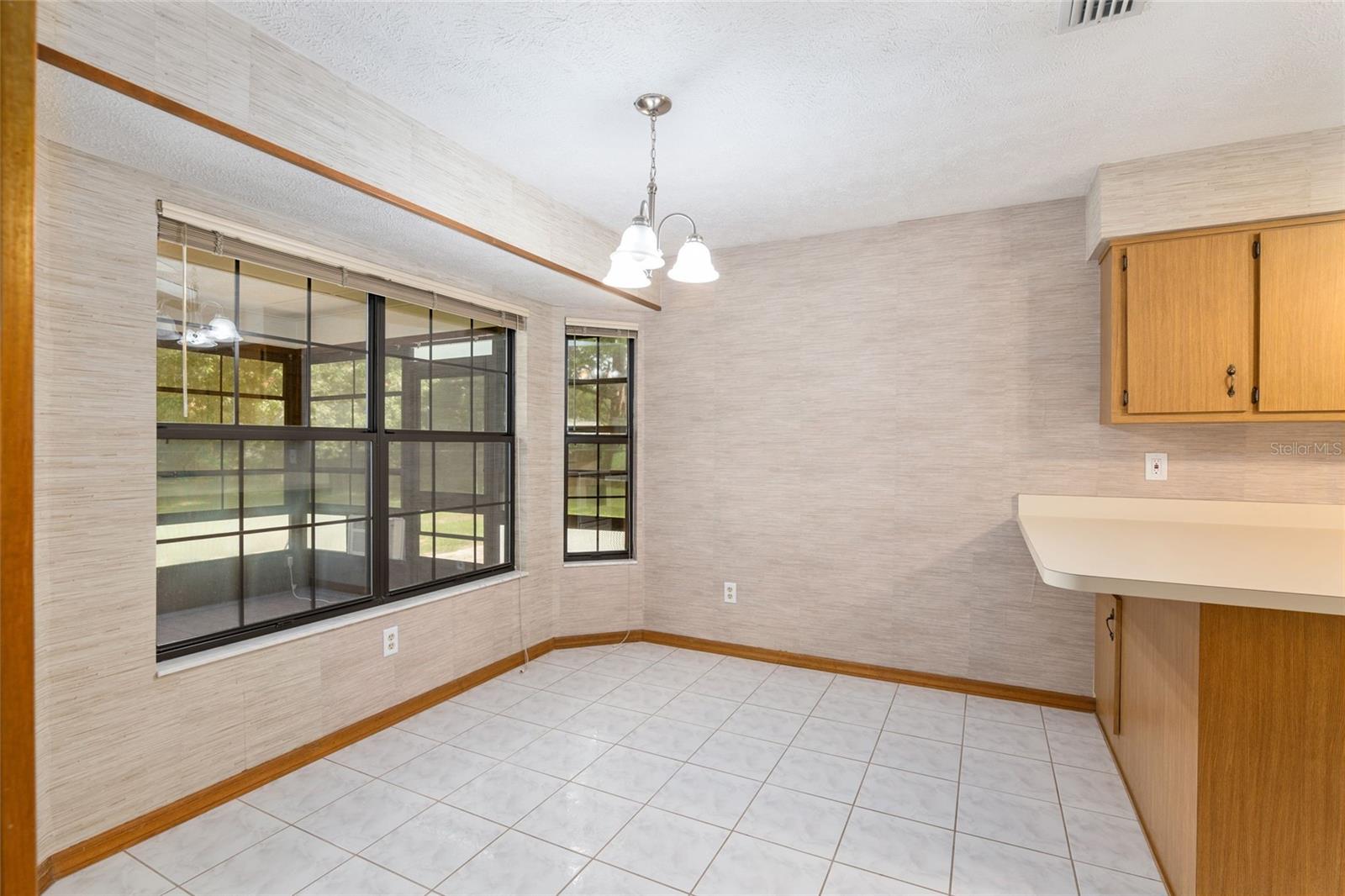 150 NE 52ND AVE