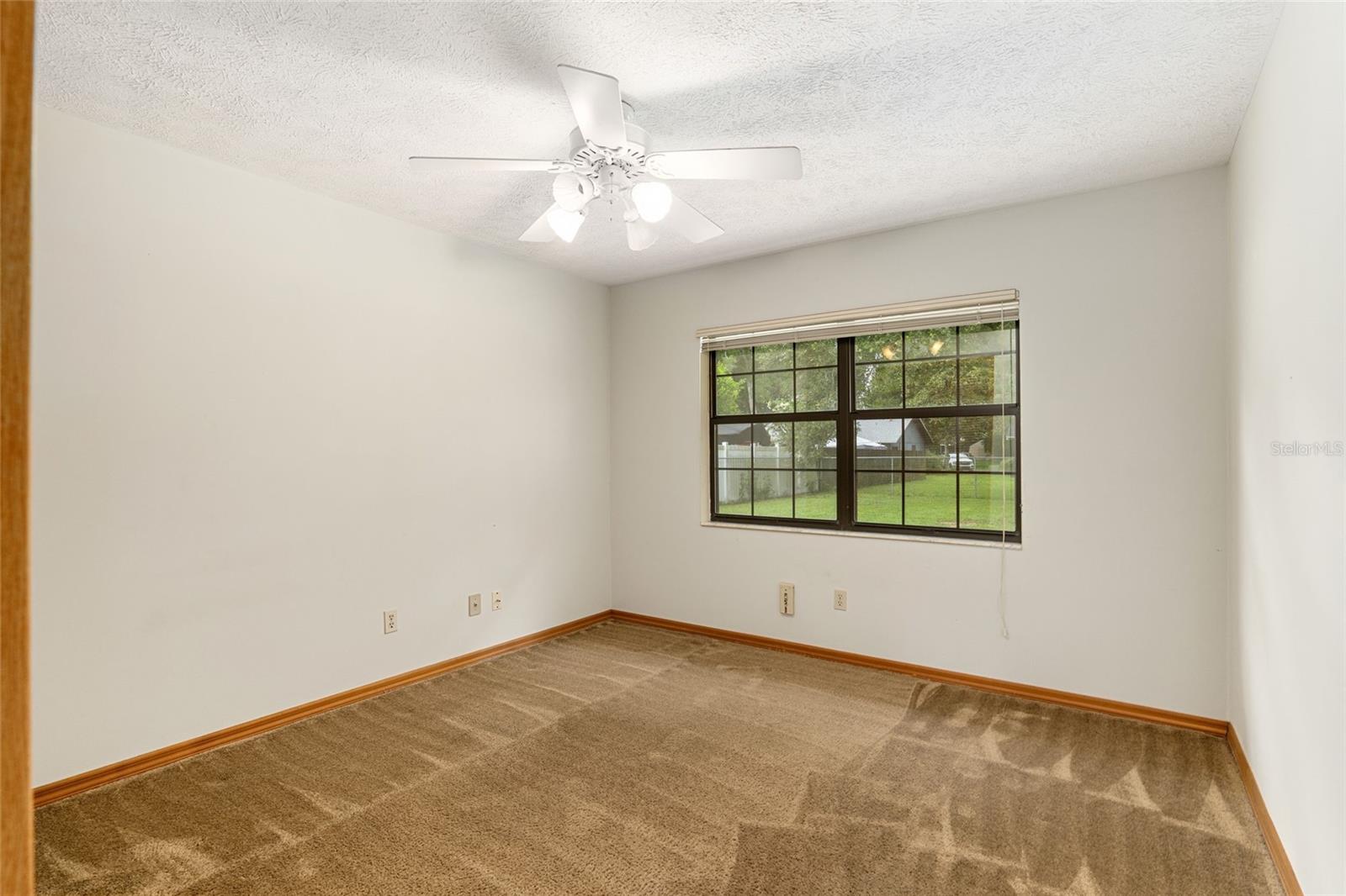 150 NE 52ND AVE