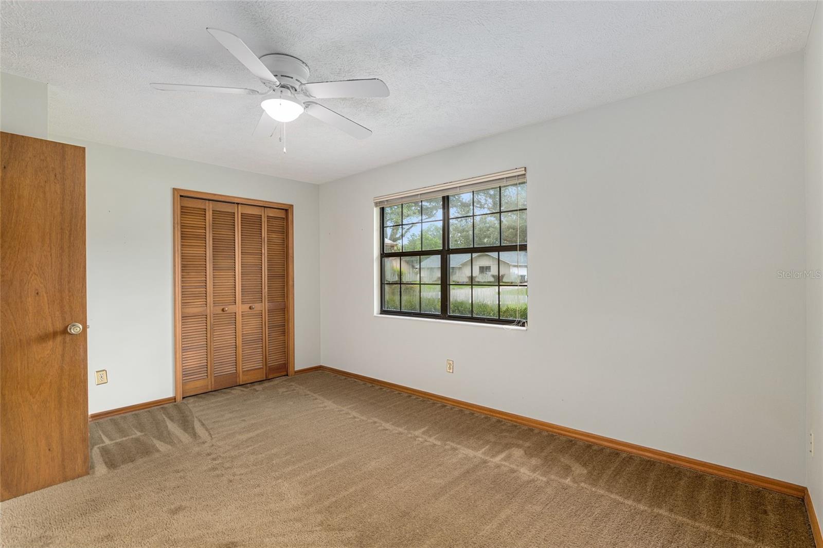 150 NE 52ND AVE