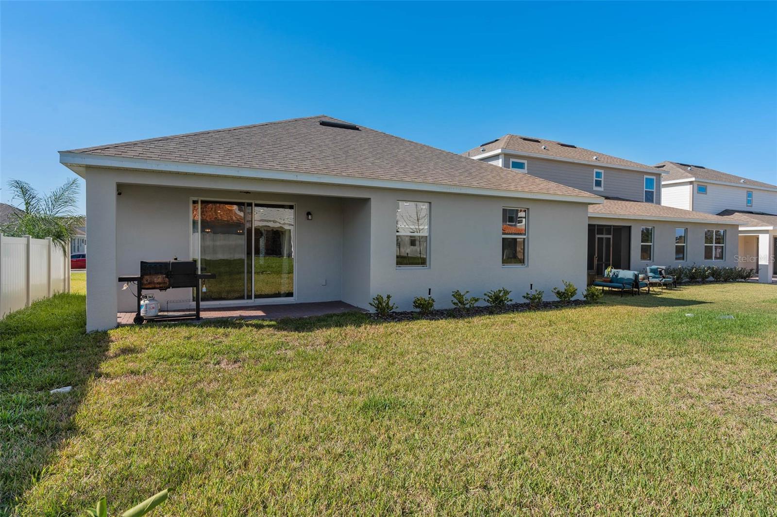 551 POTERE DR
