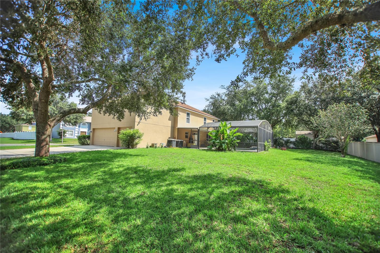 2898 SHEILA DR