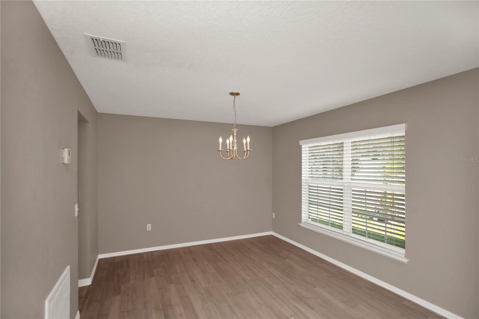 2898 SHEILA DR