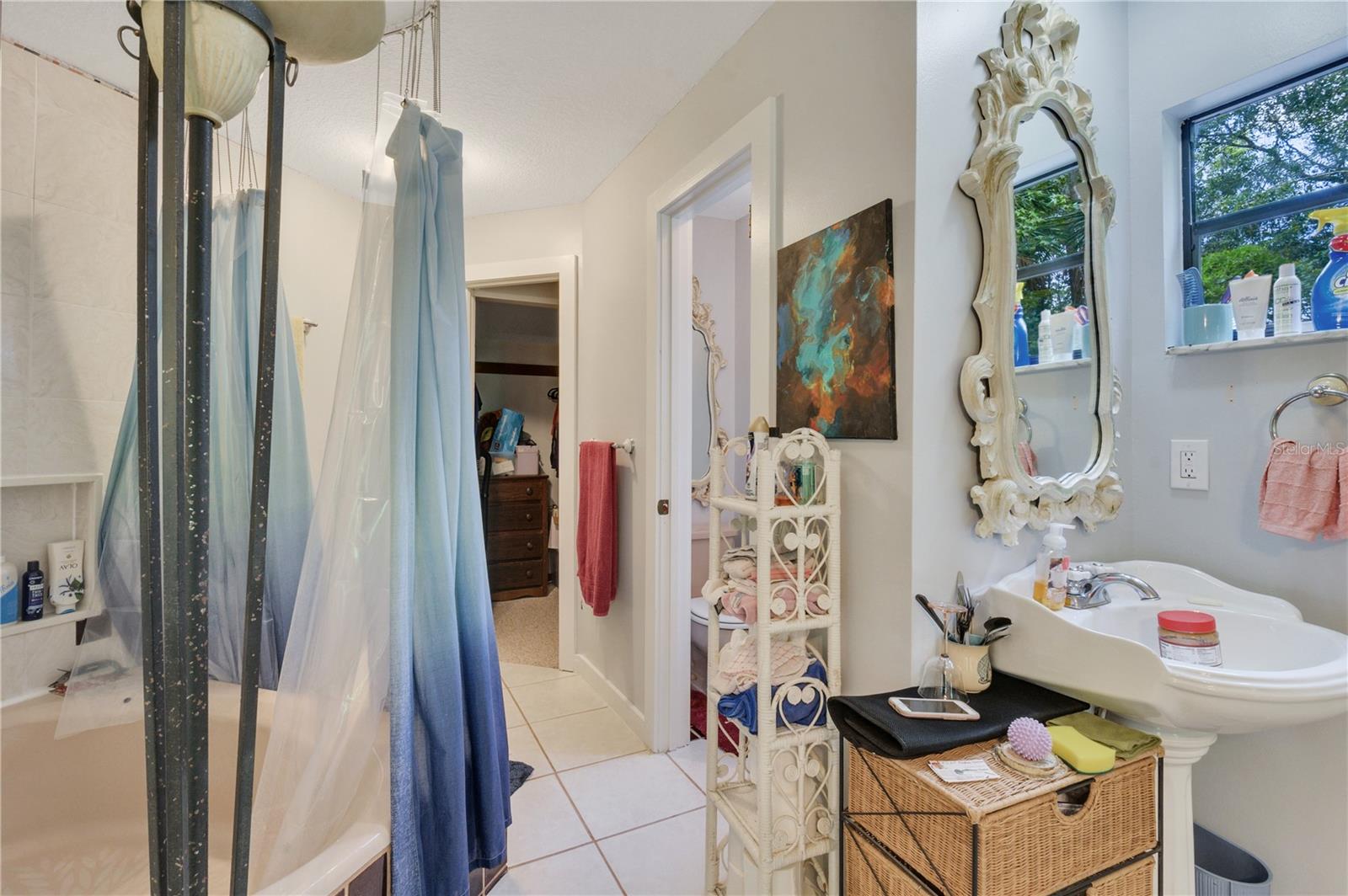 113 MOCKINGBIRD LN