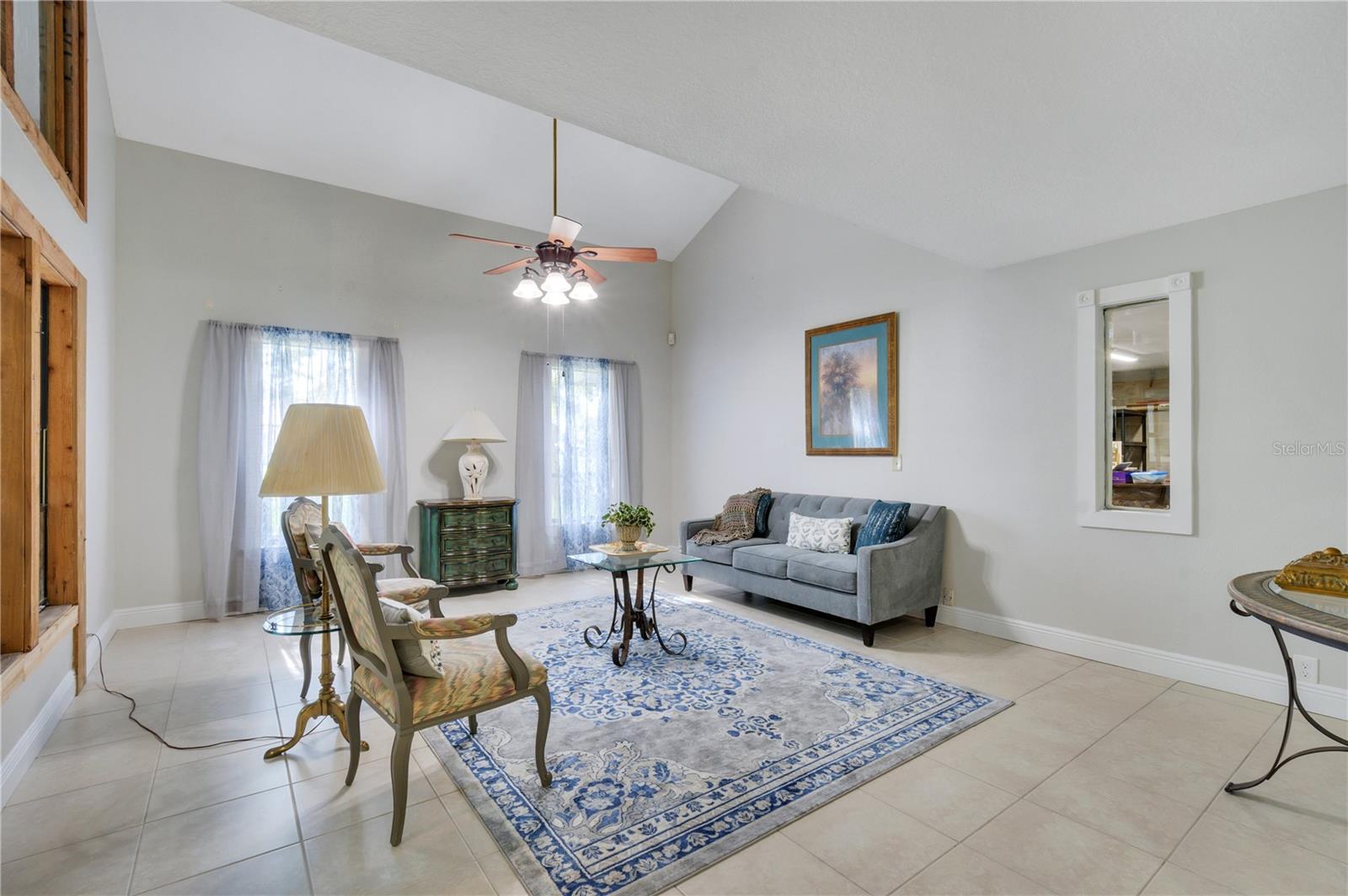 113 MOCKINGBIRD LN