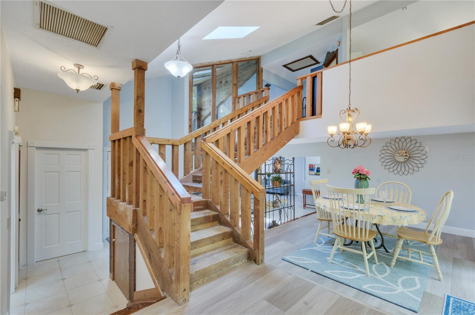 113 MOCKINGBIRD LN